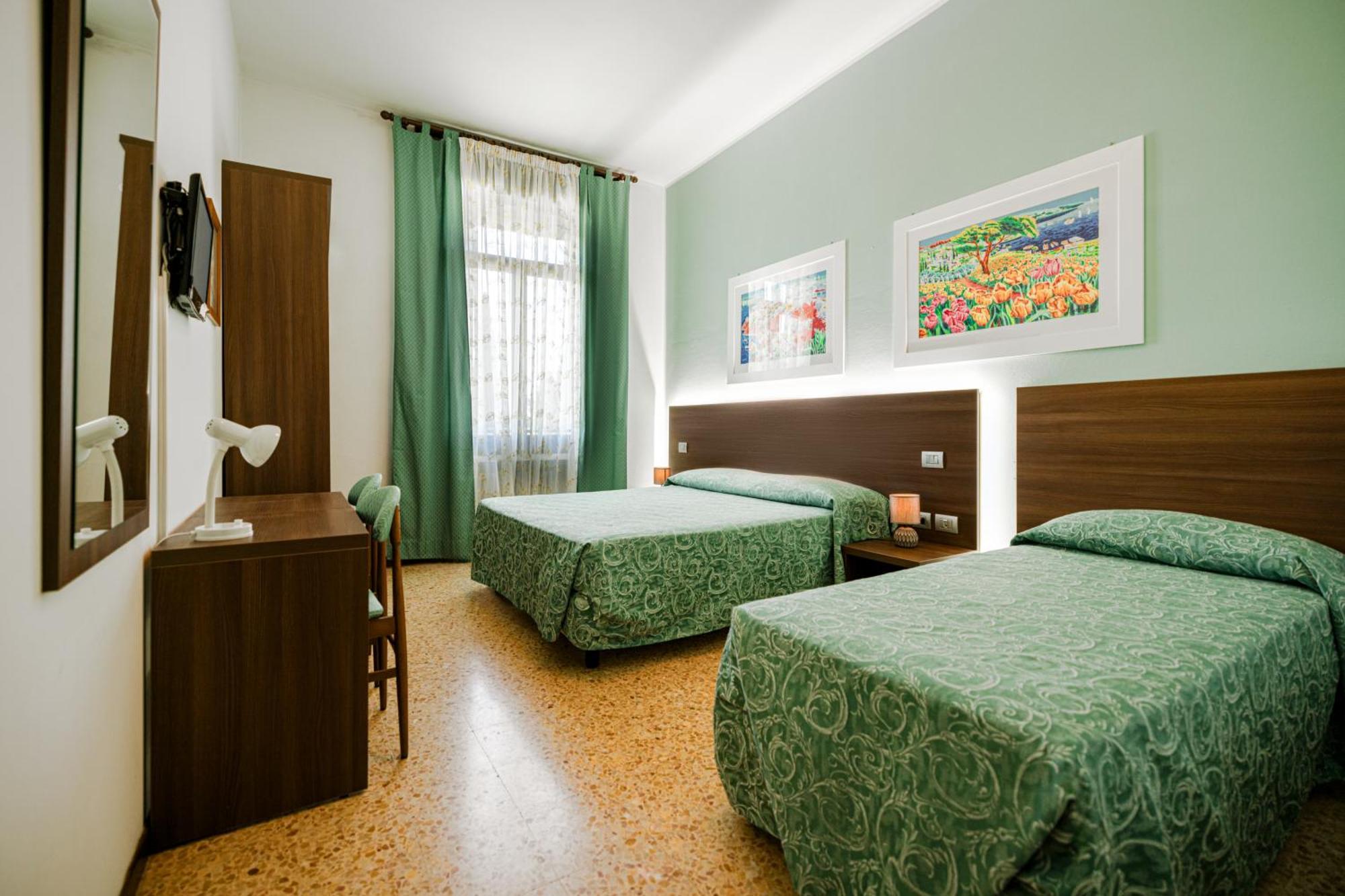 Locanda Al Santuario Пескиера дел Гарда Екстериор снимка