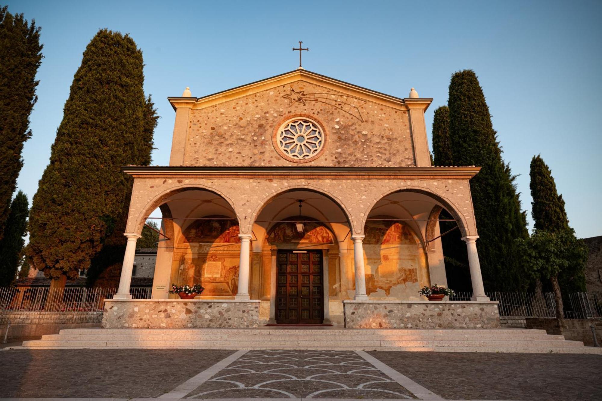 Locanda Al Santuario Пескиера дел Гарда Екстериор снимка