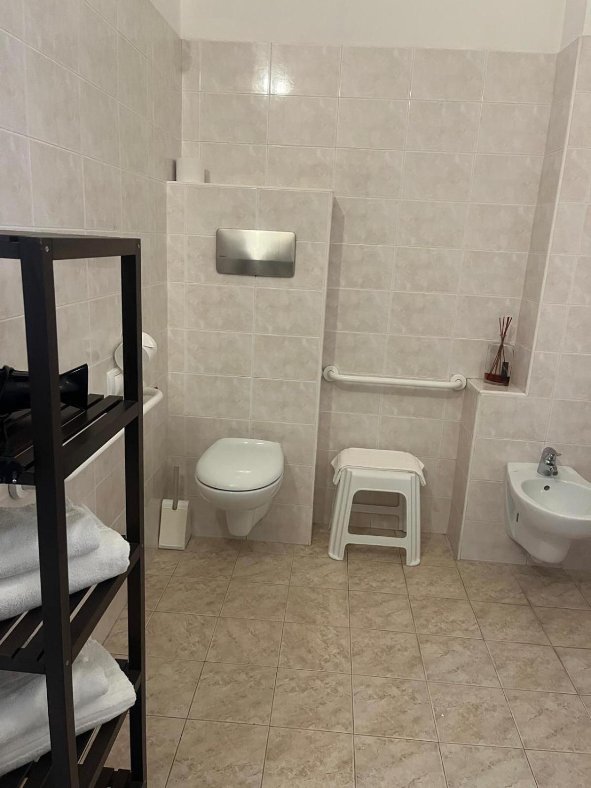 Locanda Al Santuario Пескиера дел Гарда Екстериор снимка