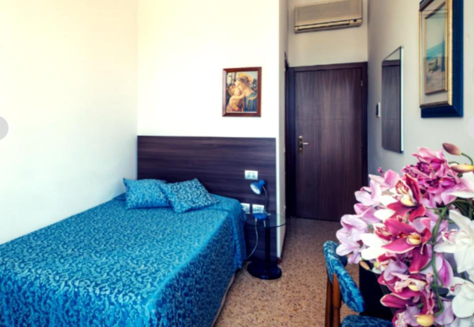 Locanda Al Santuario Пескиера дел Гарда Екстериор снимка